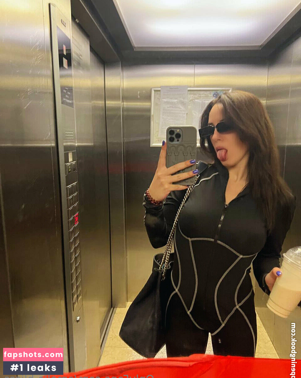 amelia.blisss gallery photo #10