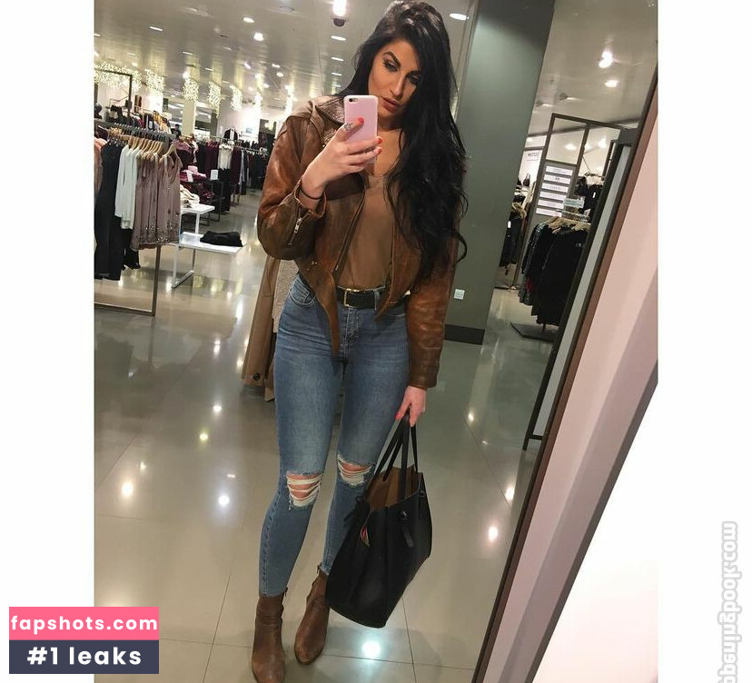 Amelia Dee Priday gallery photo #14