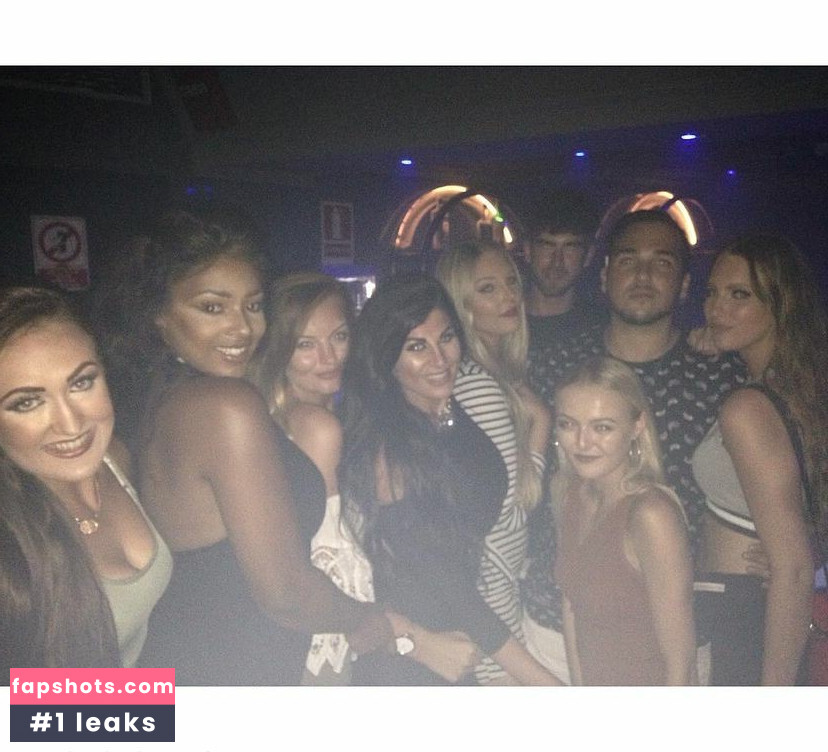 Amelia Dee Priday gallery photo #5