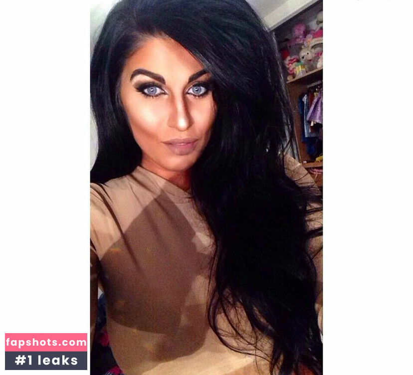 Amelia Dee Priday gallery photo #10