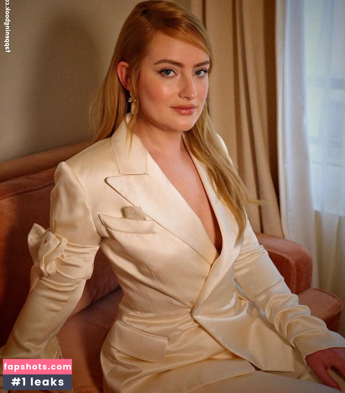 Amelia Dimoldenberg gallery photo #118