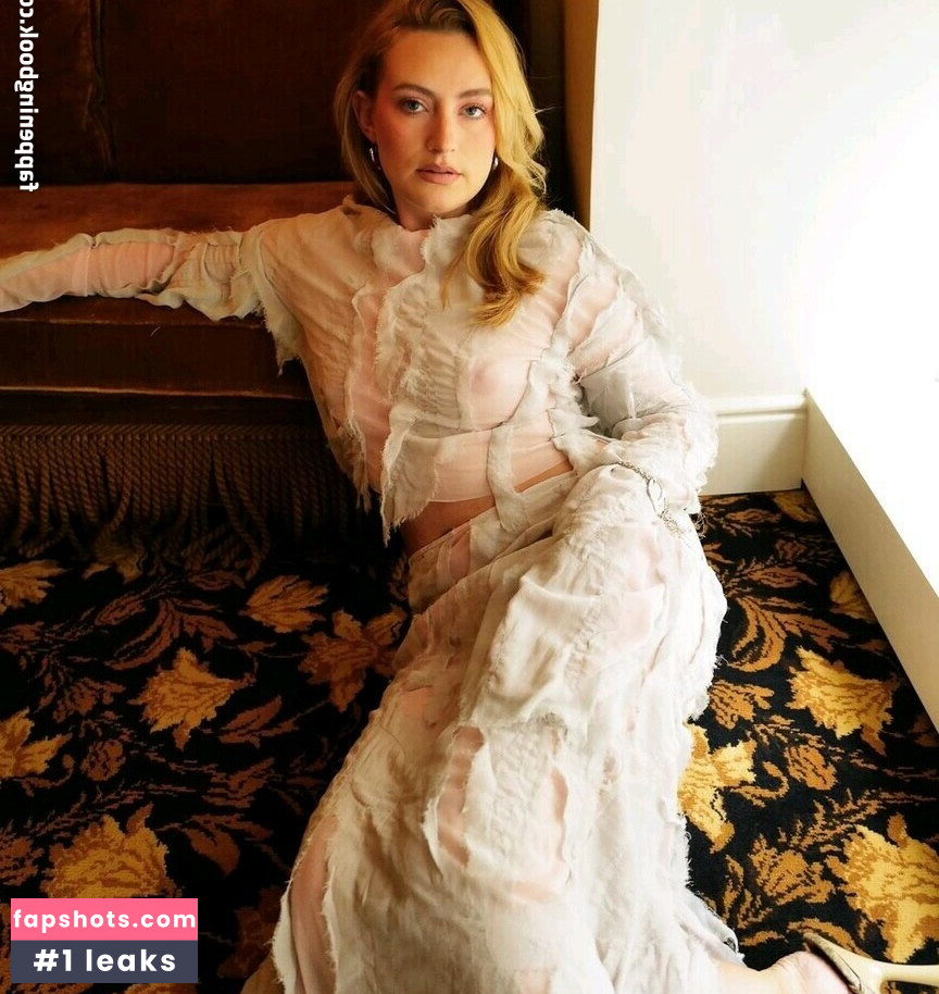 Amelia Dimoldenberg gallery photo #119