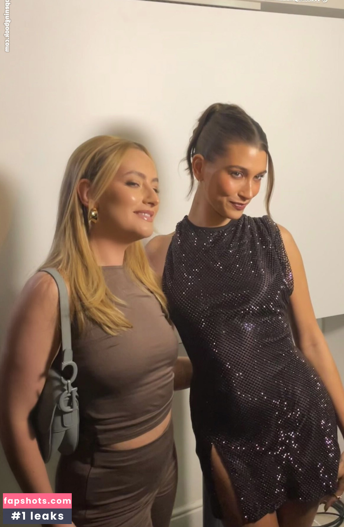 Amelia Dimoldenberg gallery photo #149