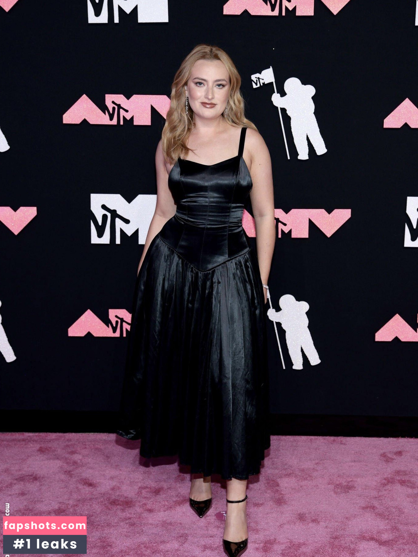 Amelia Dimoldenberg gallery photo #186