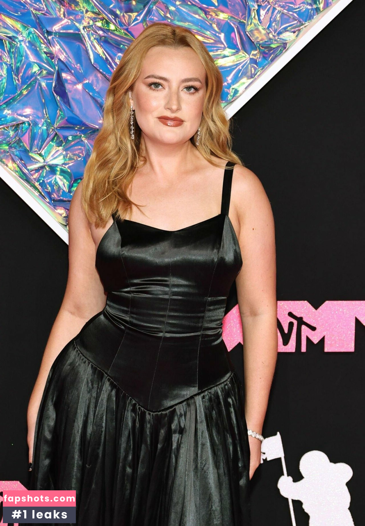 Amelia Dimoldenberg gallery photo #189