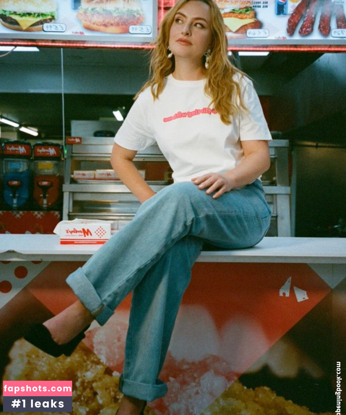 Amelia Dimoldenberg gallery photo #200