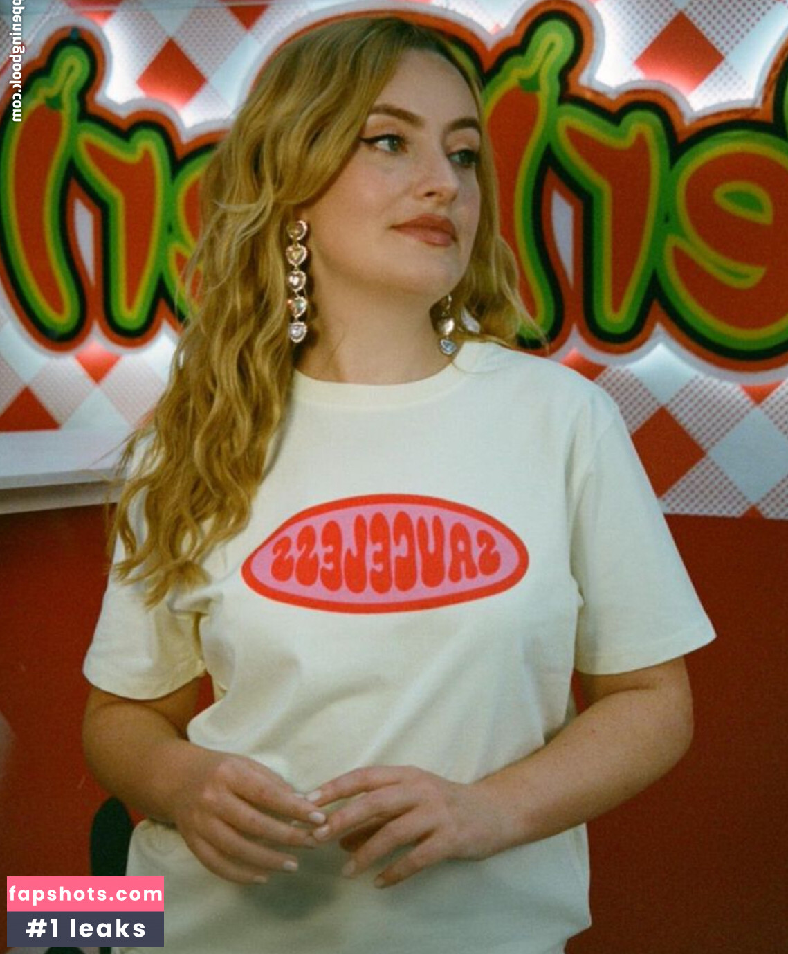 Amelia Dimoldenberg gallery photo #202