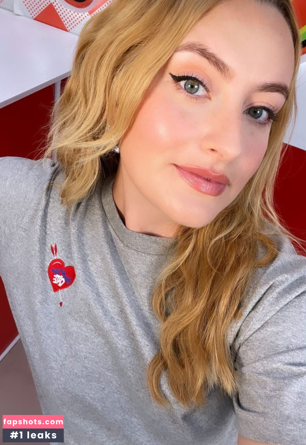 Amelia Dimoldenberg gallery photo #205