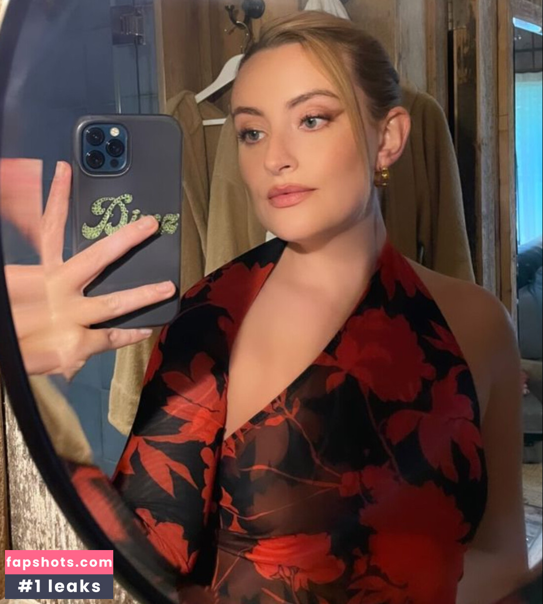 Amelia Dimoldenberg gallery photo #224