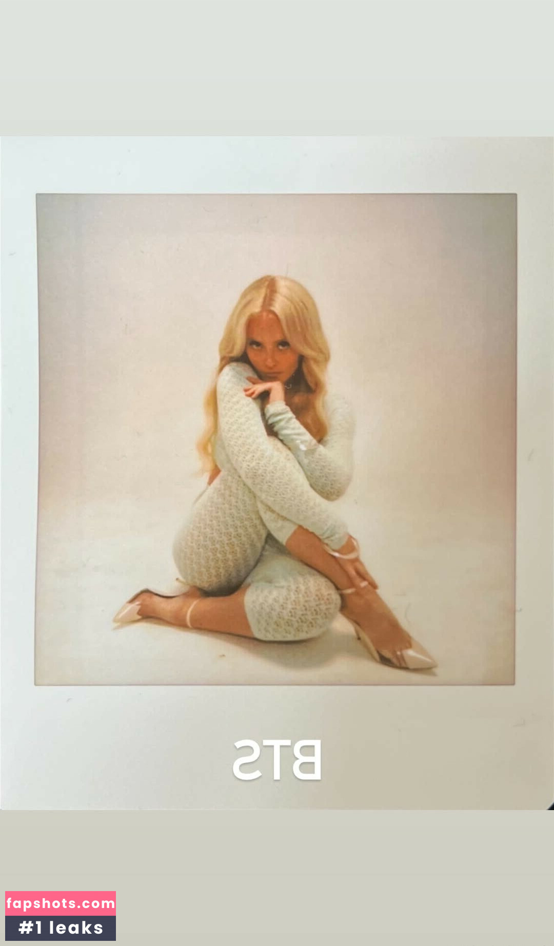 Amelia Eve Gibson gallery photo #4