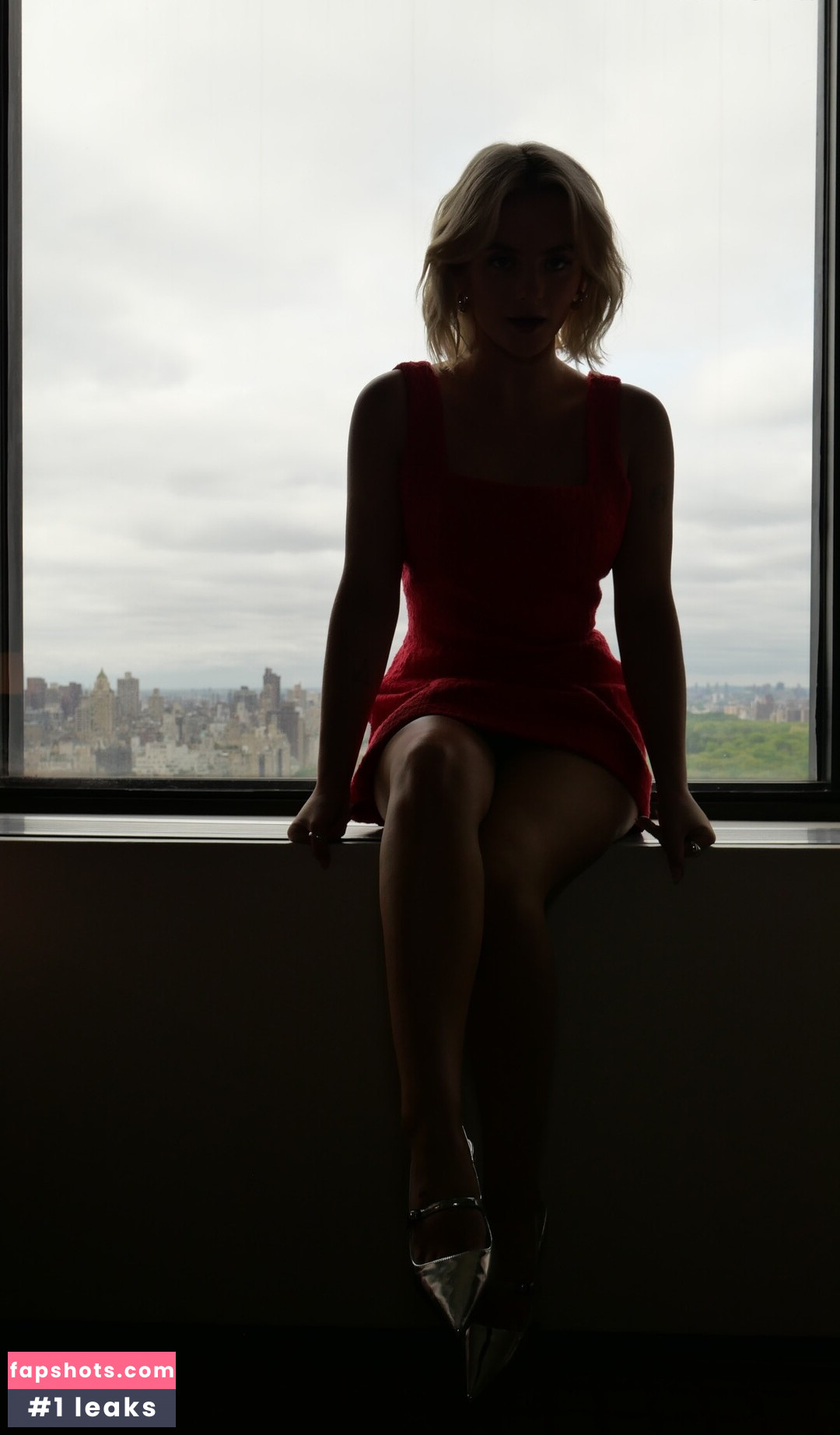 Amelia Eve Gibson gallery photo #43