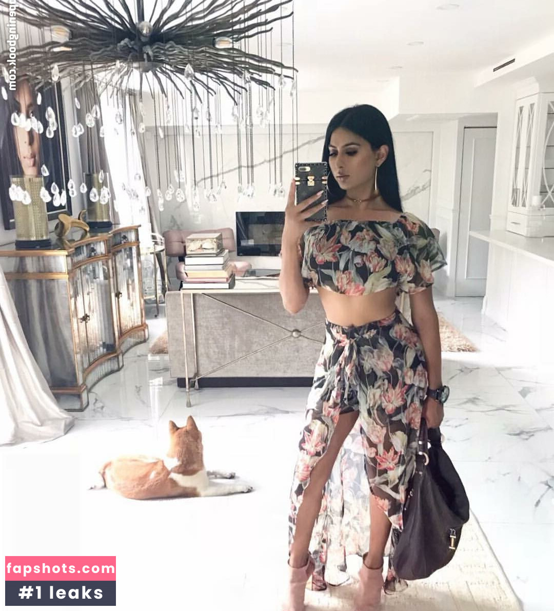 Amelia Maltepe gallery photo #21