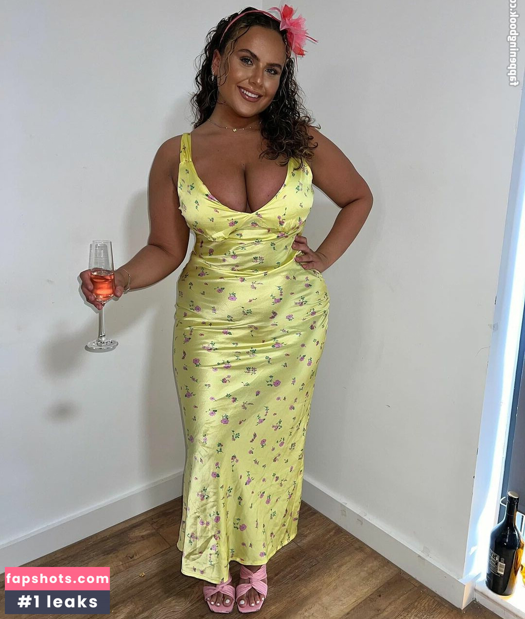 Amelia Rose-Martin gallery photo #4