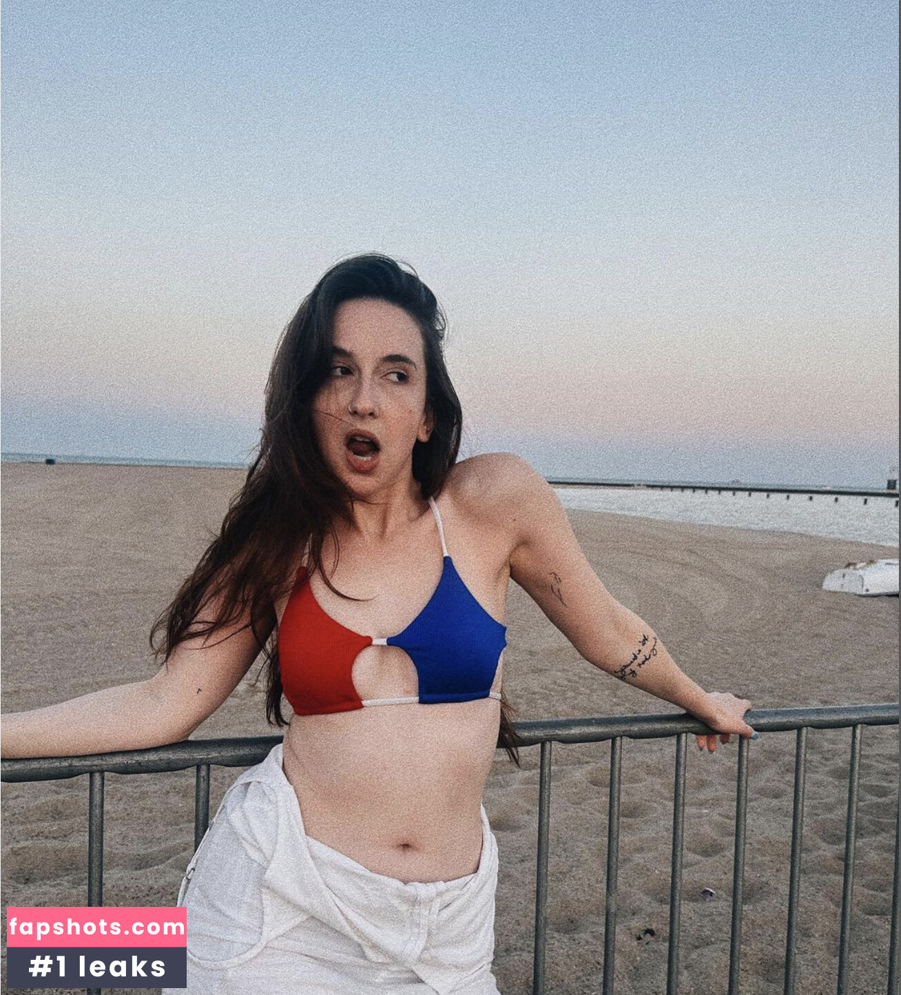 Amelia Samson gallery photo #36