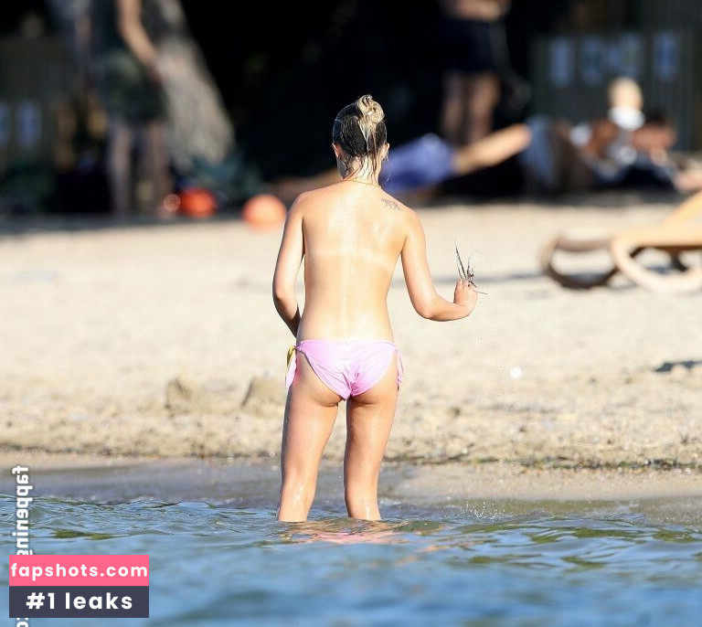 Amelia Windsor Nude Leaks OnlyFans Photos #10 - LeakJerk