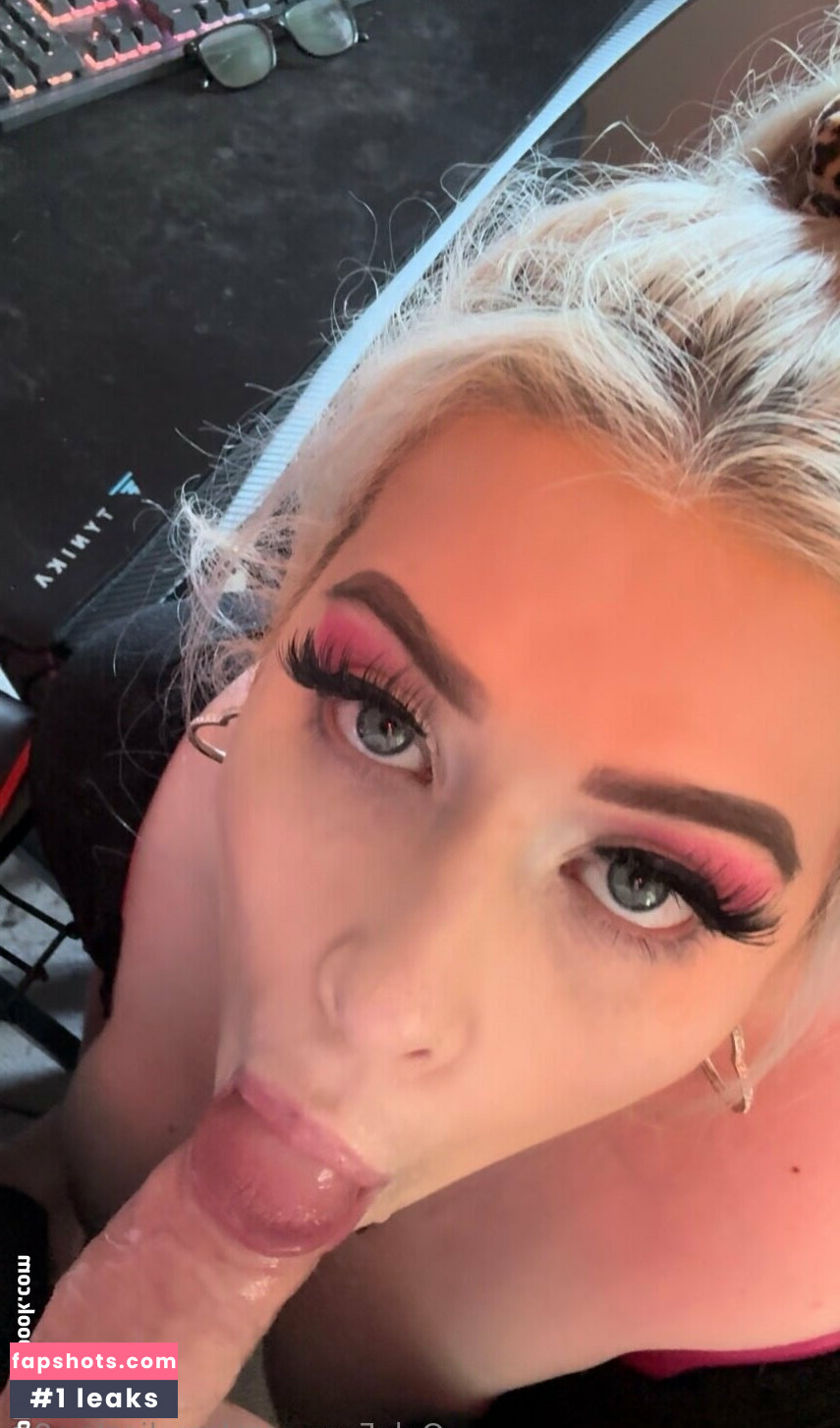 ameliaskye98 gallery photo #5