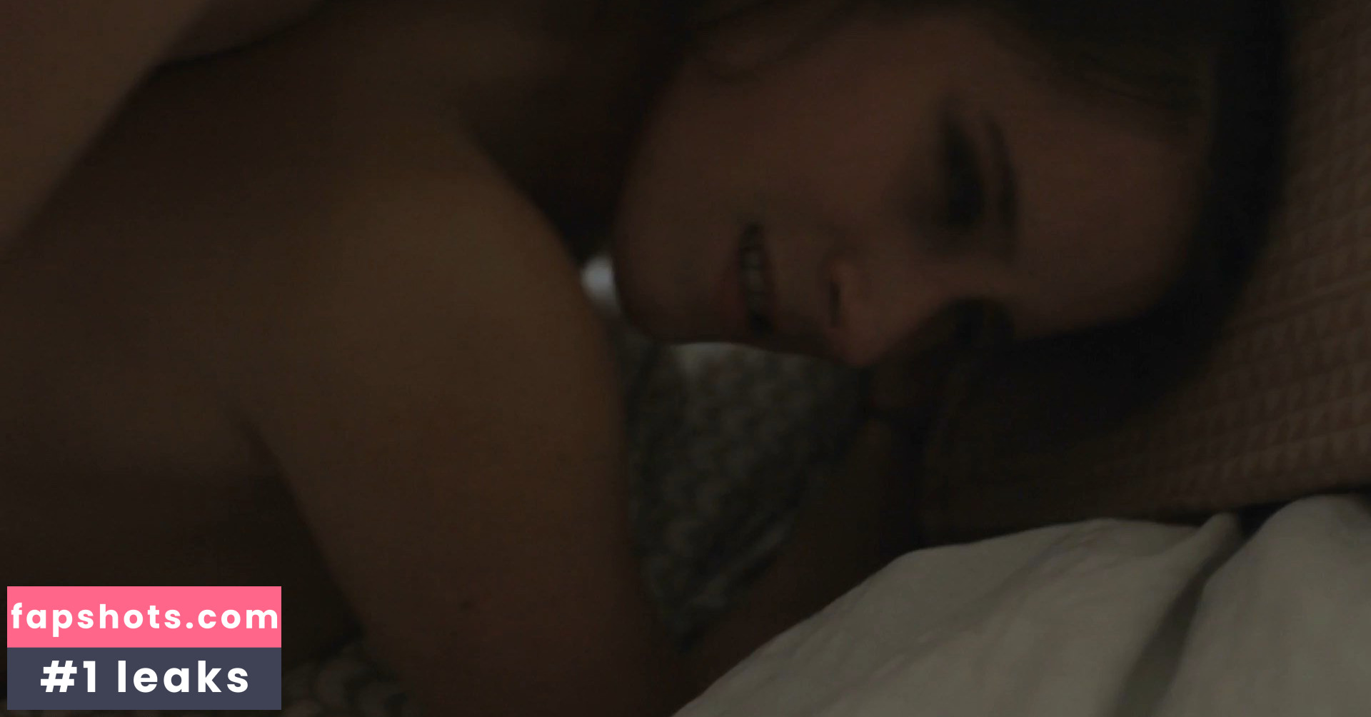 Amelie Kiefer gallery photo #10