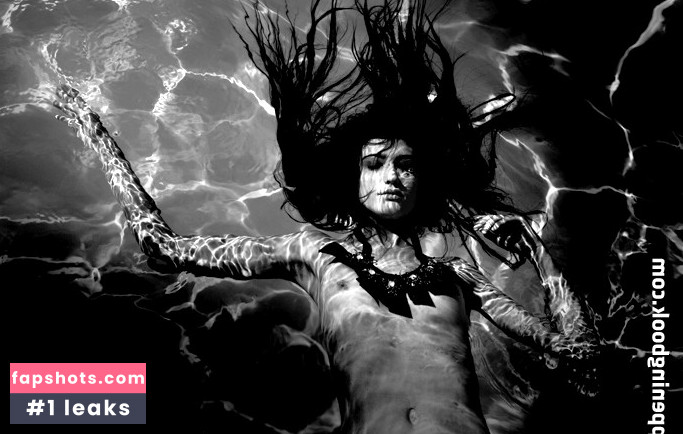 Amelie Lens gallery photo #15