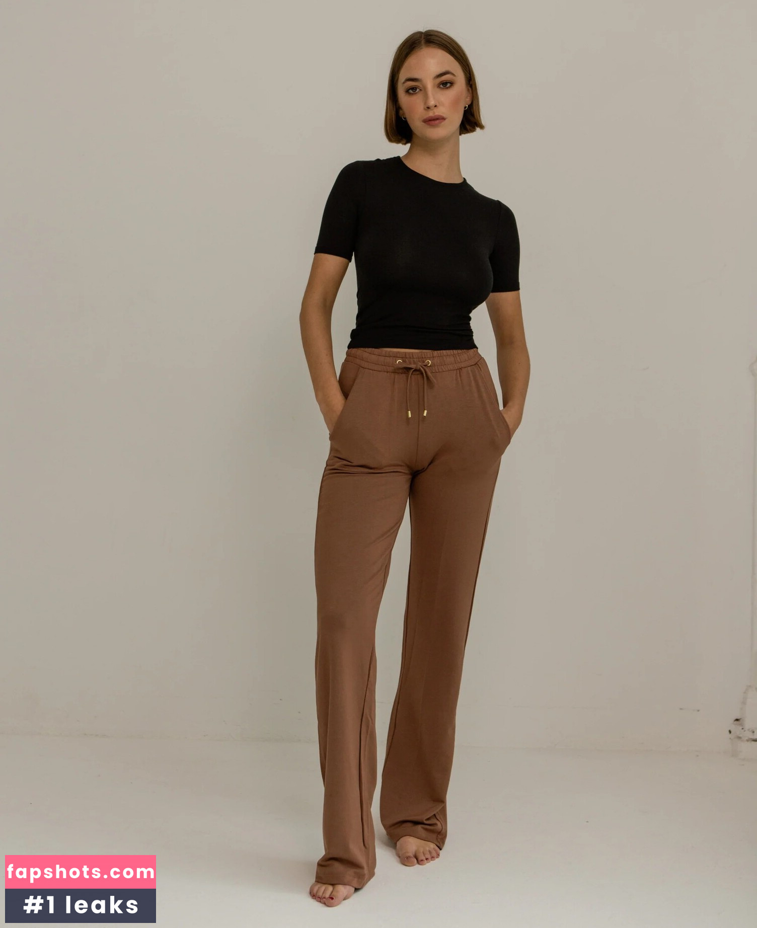 Amelie Manzoli gallery photo #132