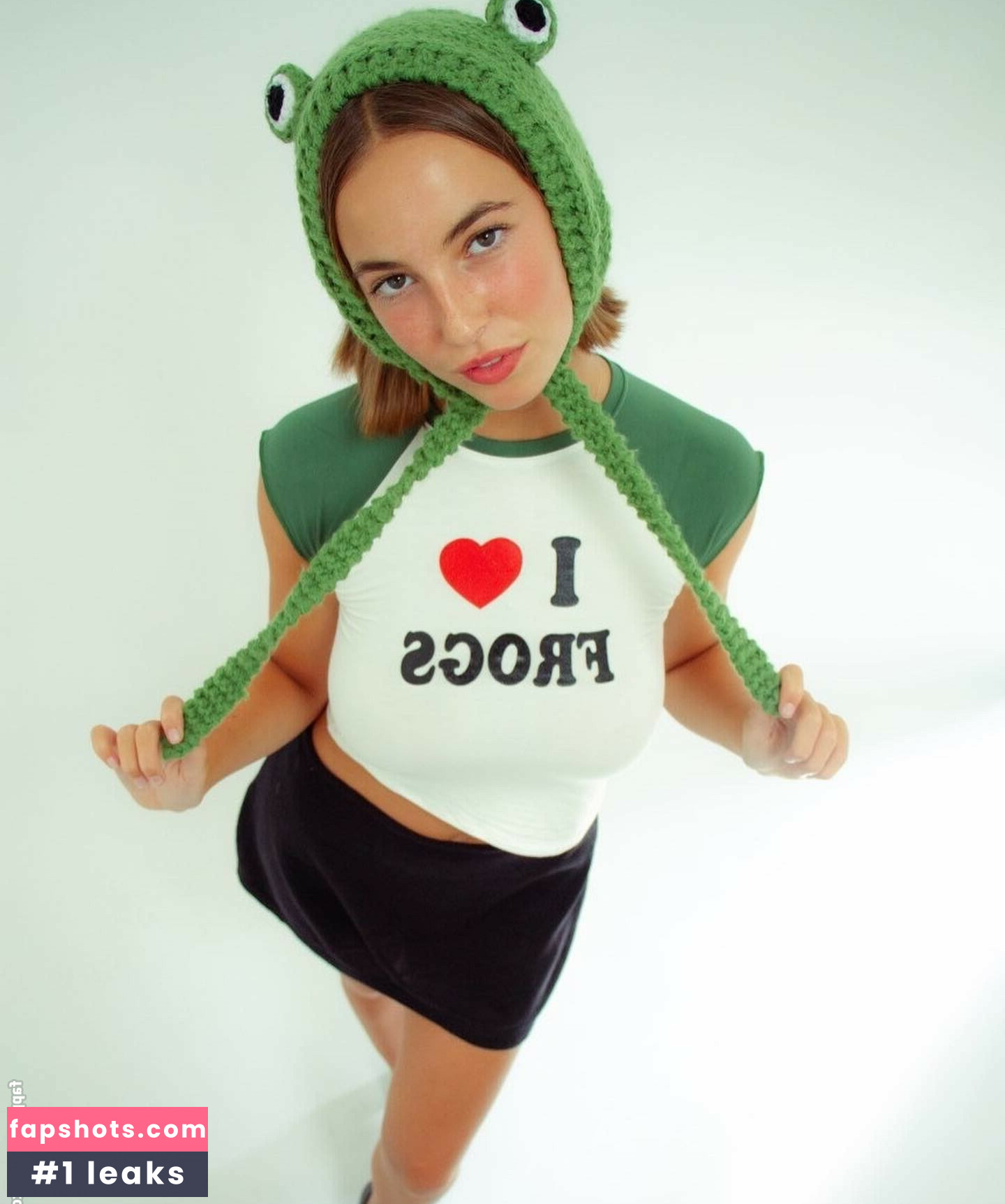 Amelie Manzoli gallery photo #145