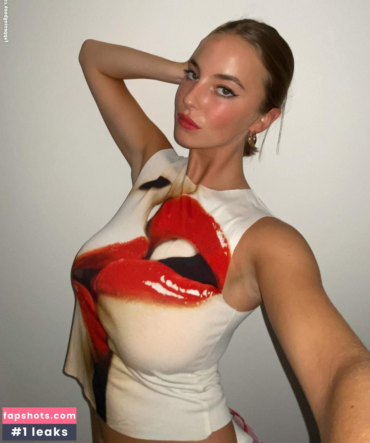 Amelie Manzoli gallery photo #148