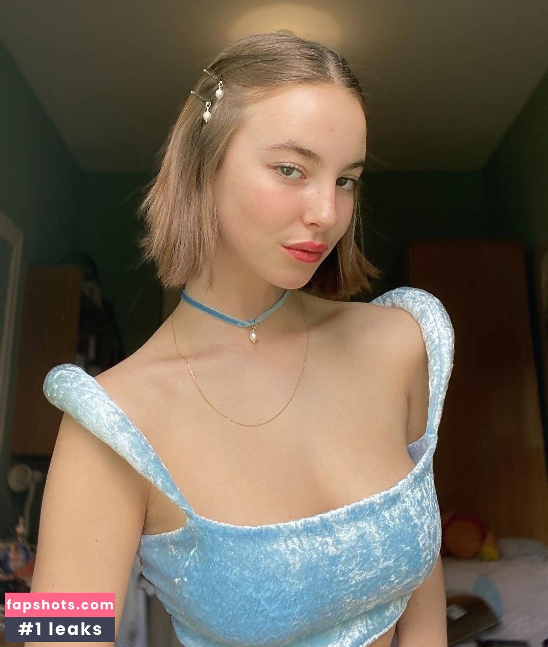 Amelie Manzoli gallery photo #201