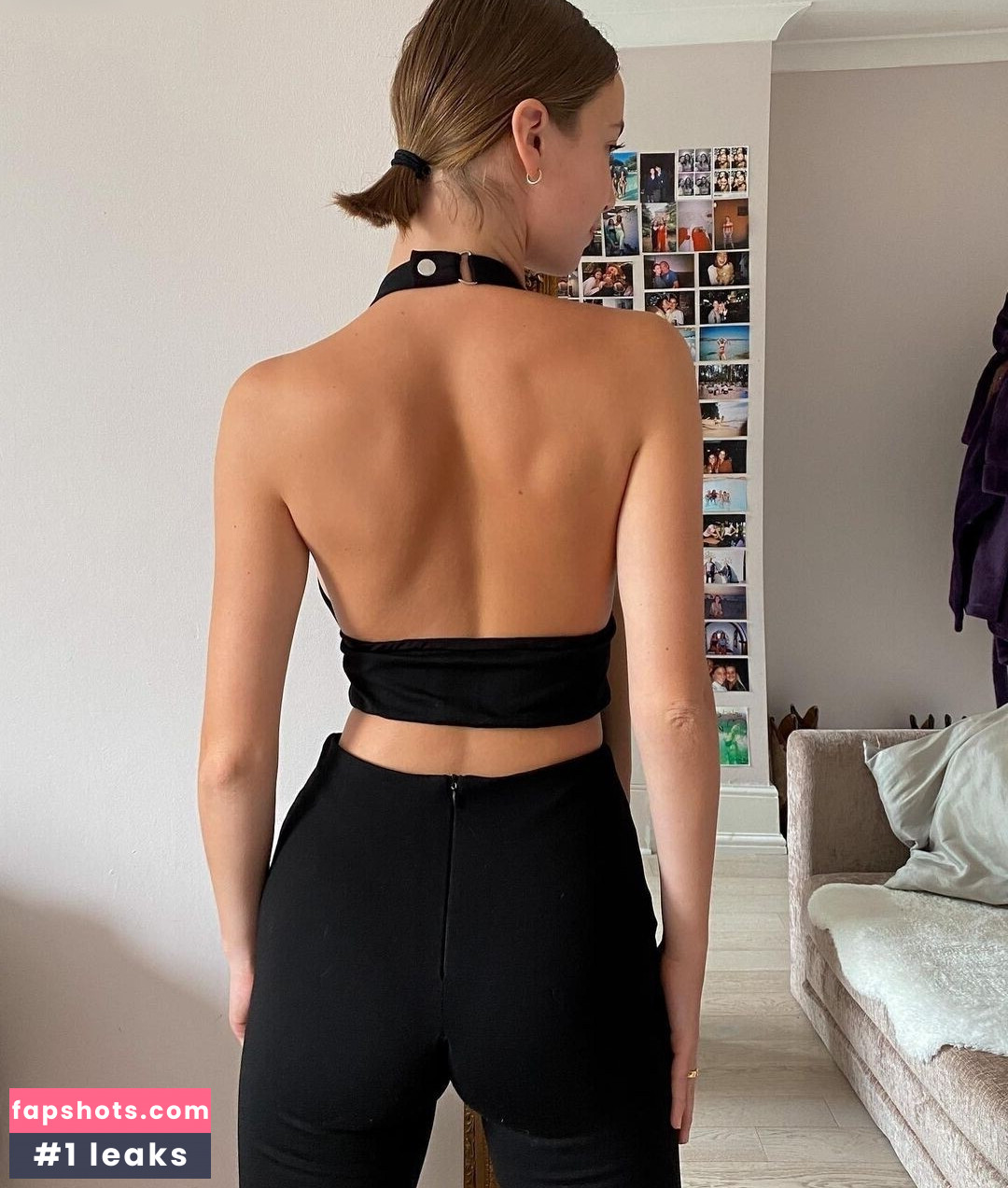 Amelie Manzoli gallery photo #45