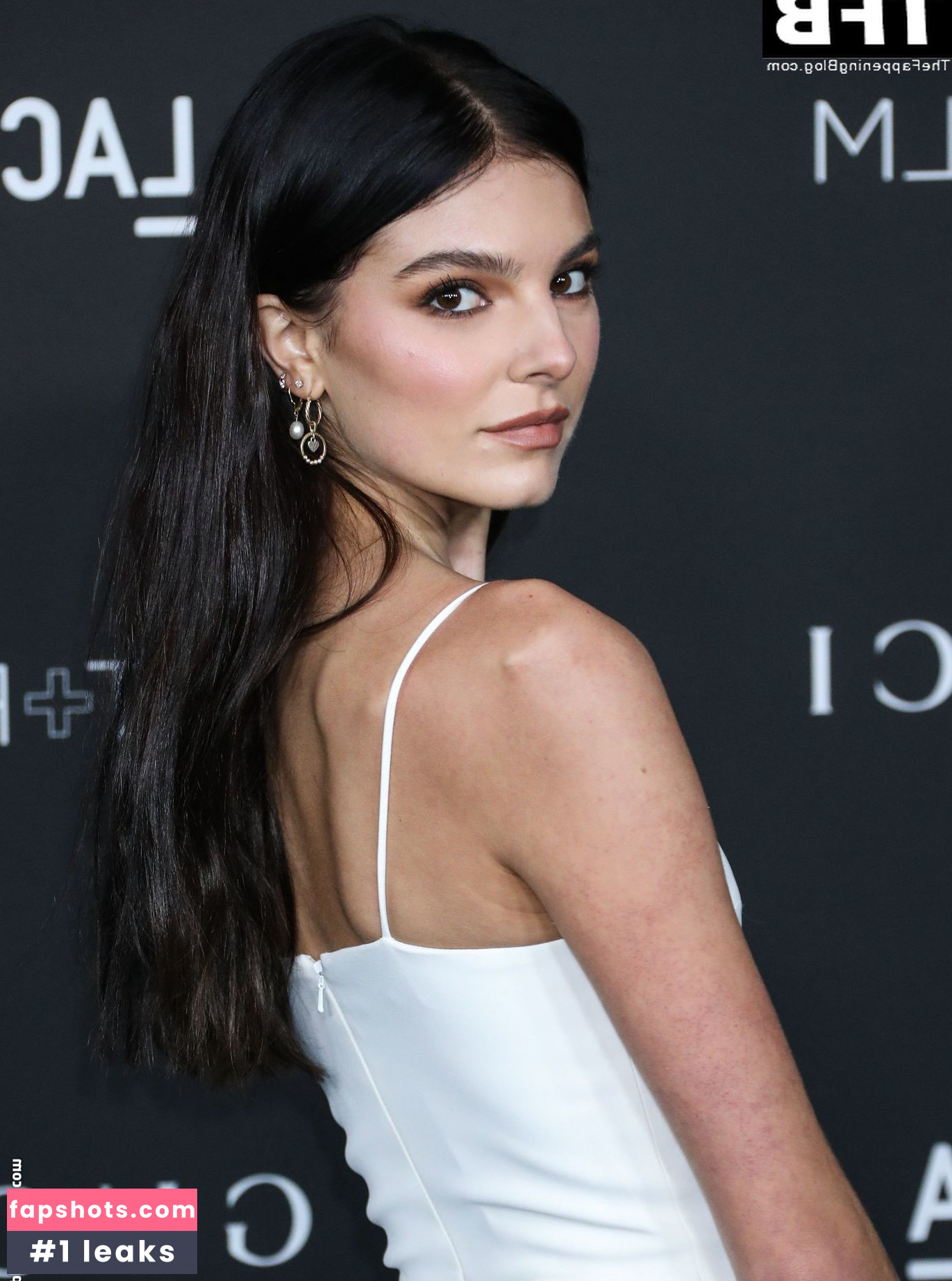 Amélie Tremblay gallery photo #11