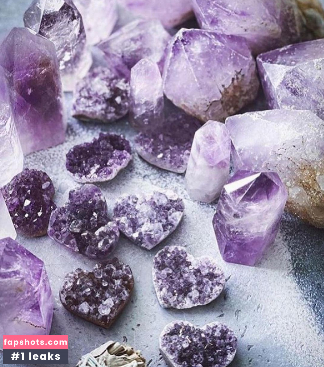 Amethyst Franklin gallery photo #41