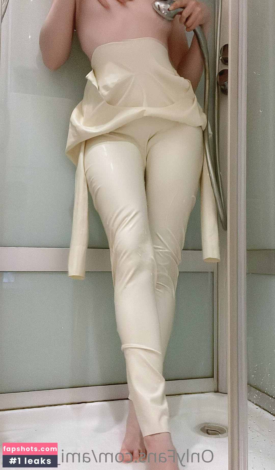 ami_chii gallery photo #142