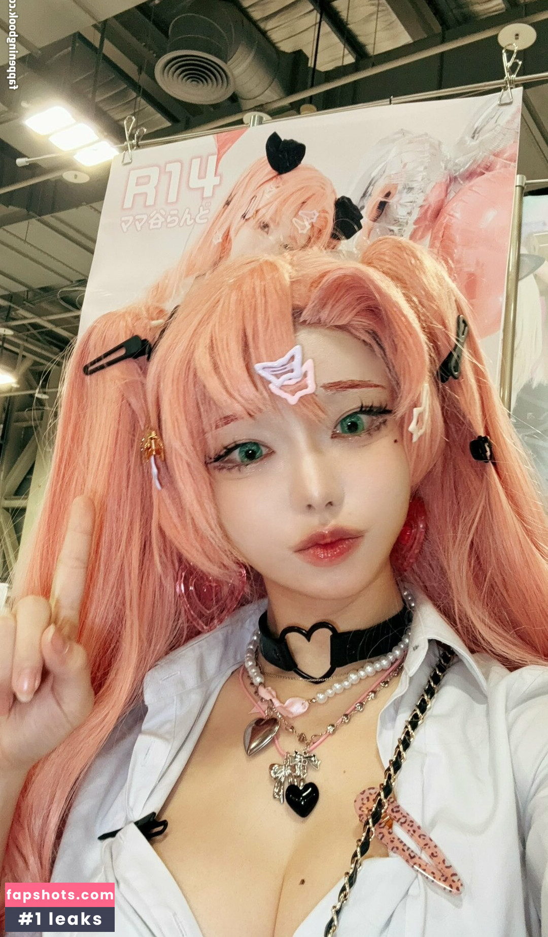 Ami Honami gallery photo #18