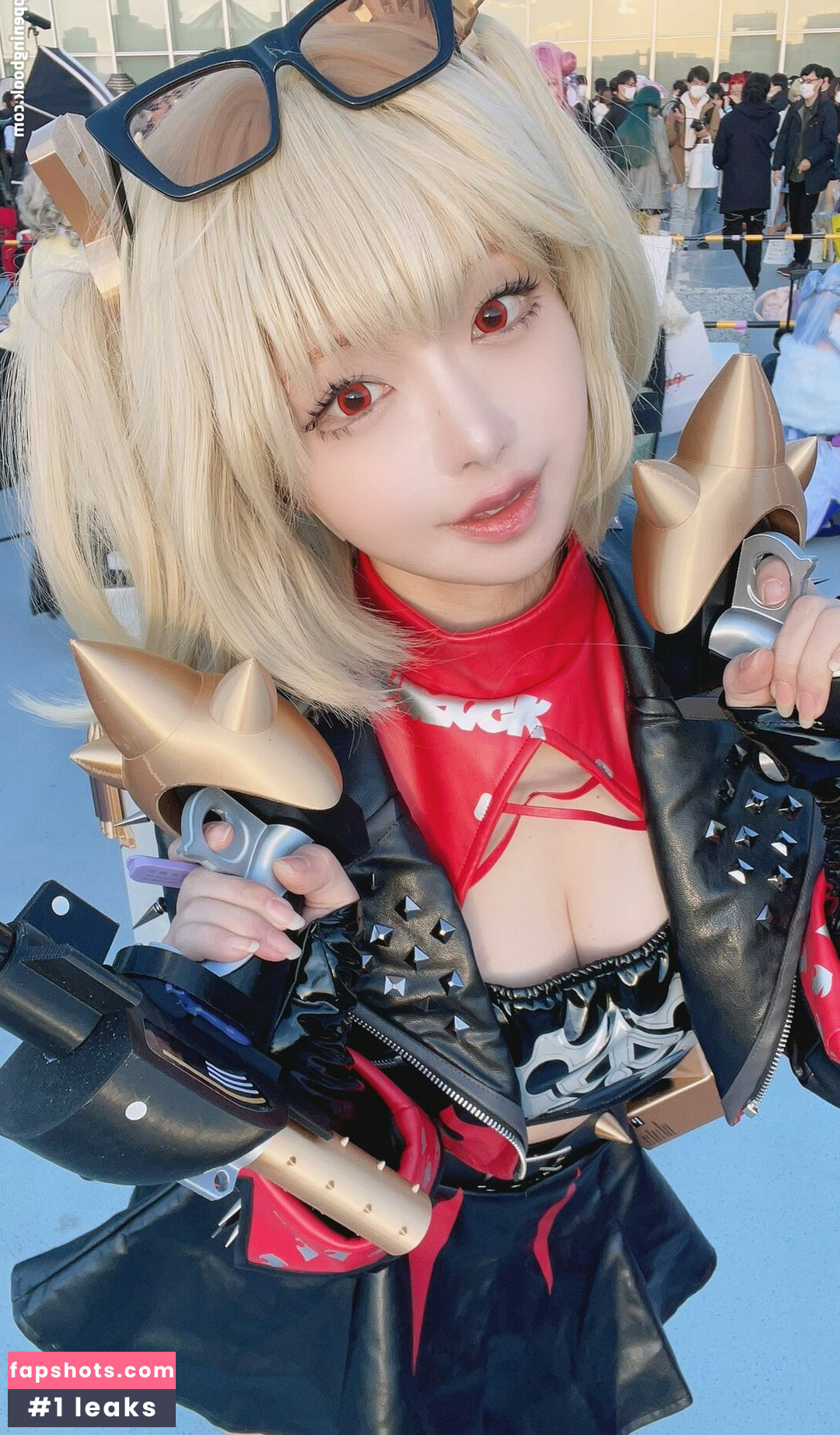 Ami Honami gallery photo #22