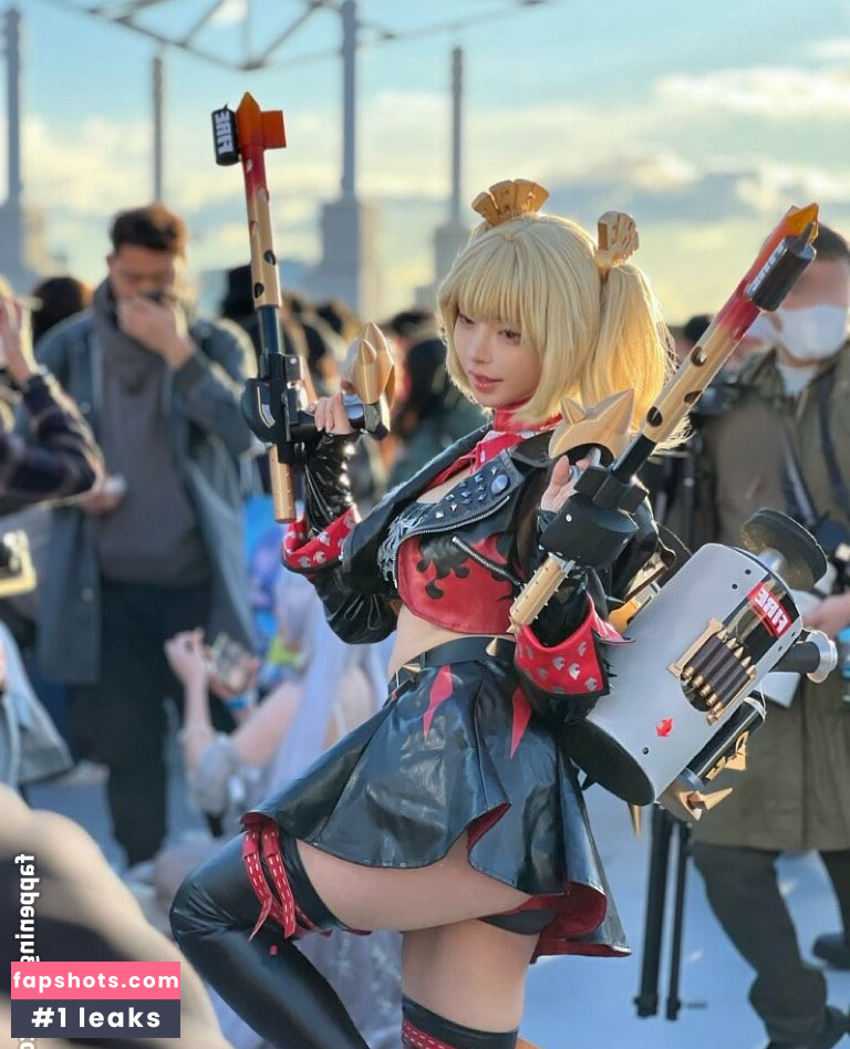 Ami Honami gallery photo #4