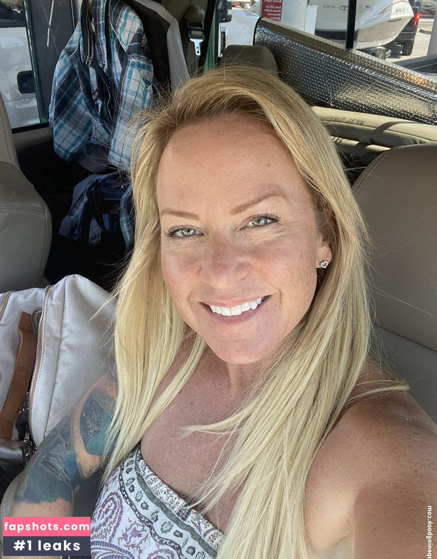 amieworldwide_free gallery photo #54