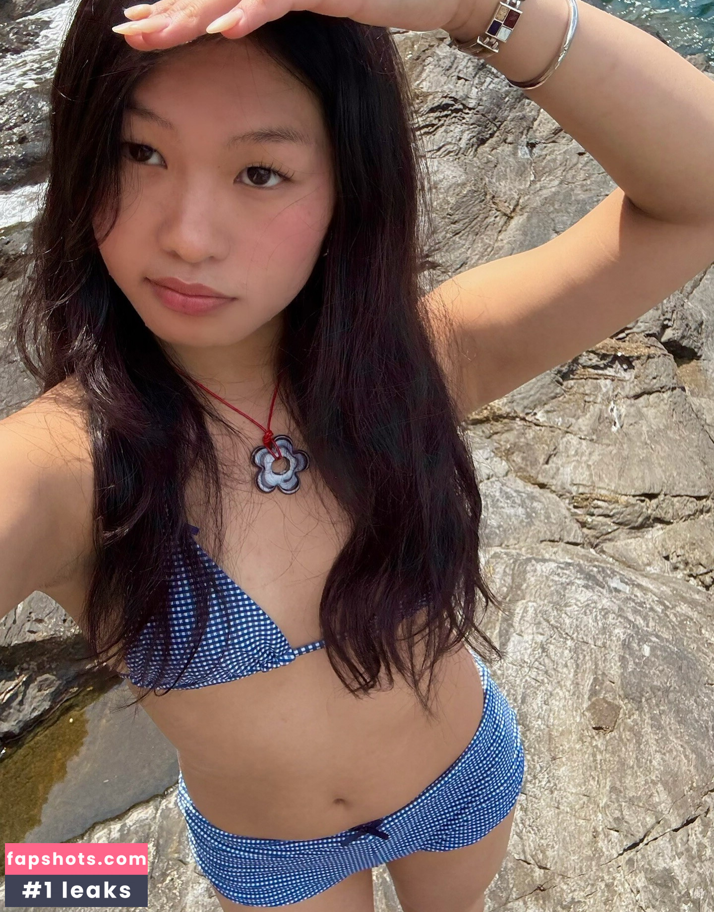 Amina Li gallery photo #21