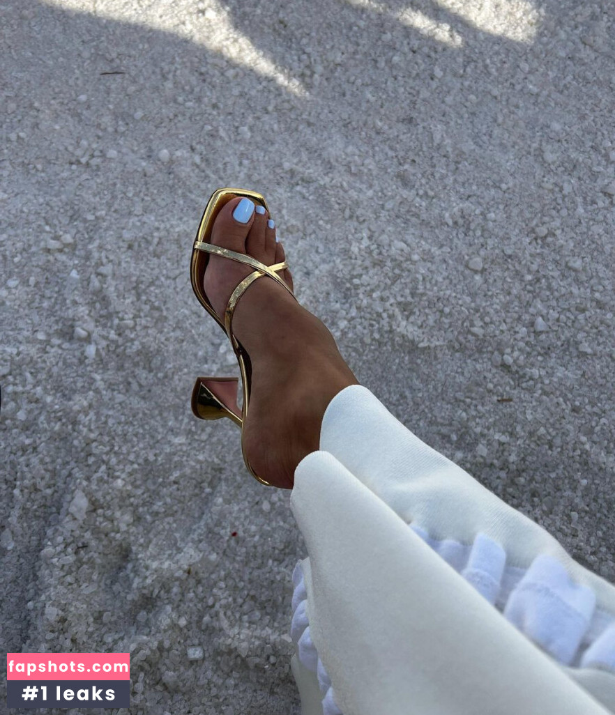 Amina Muaddi Nacktheit OnlyFans Fotos #4 - Fapshots