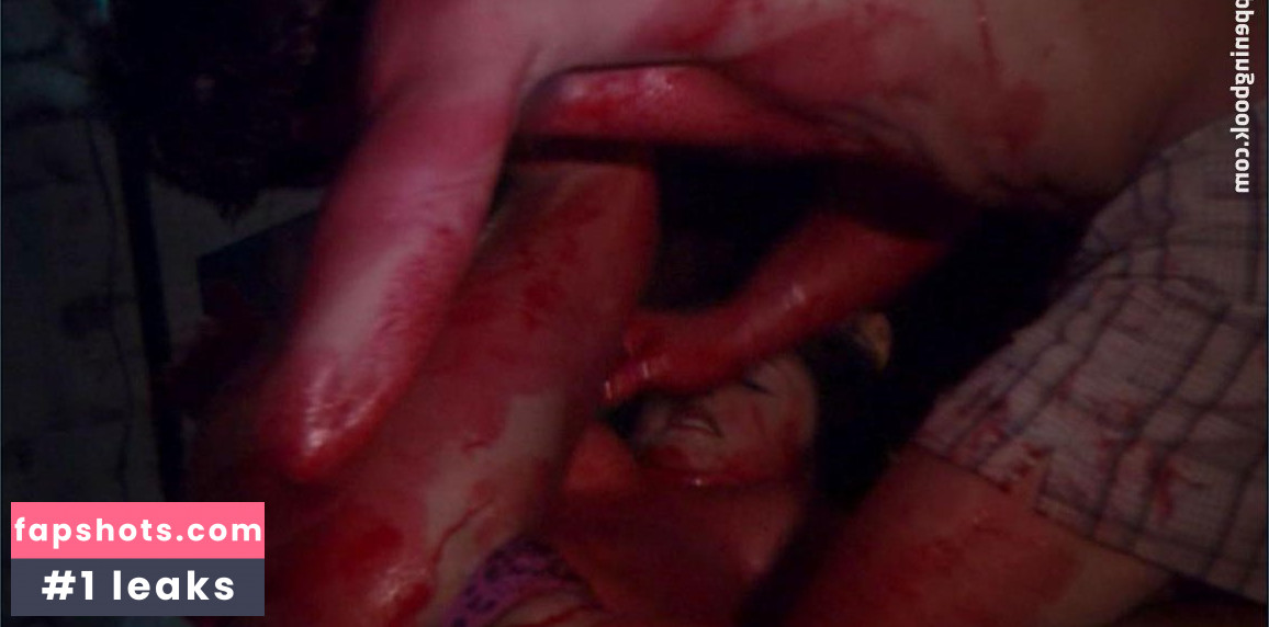 Amina Munster gallery photo #6