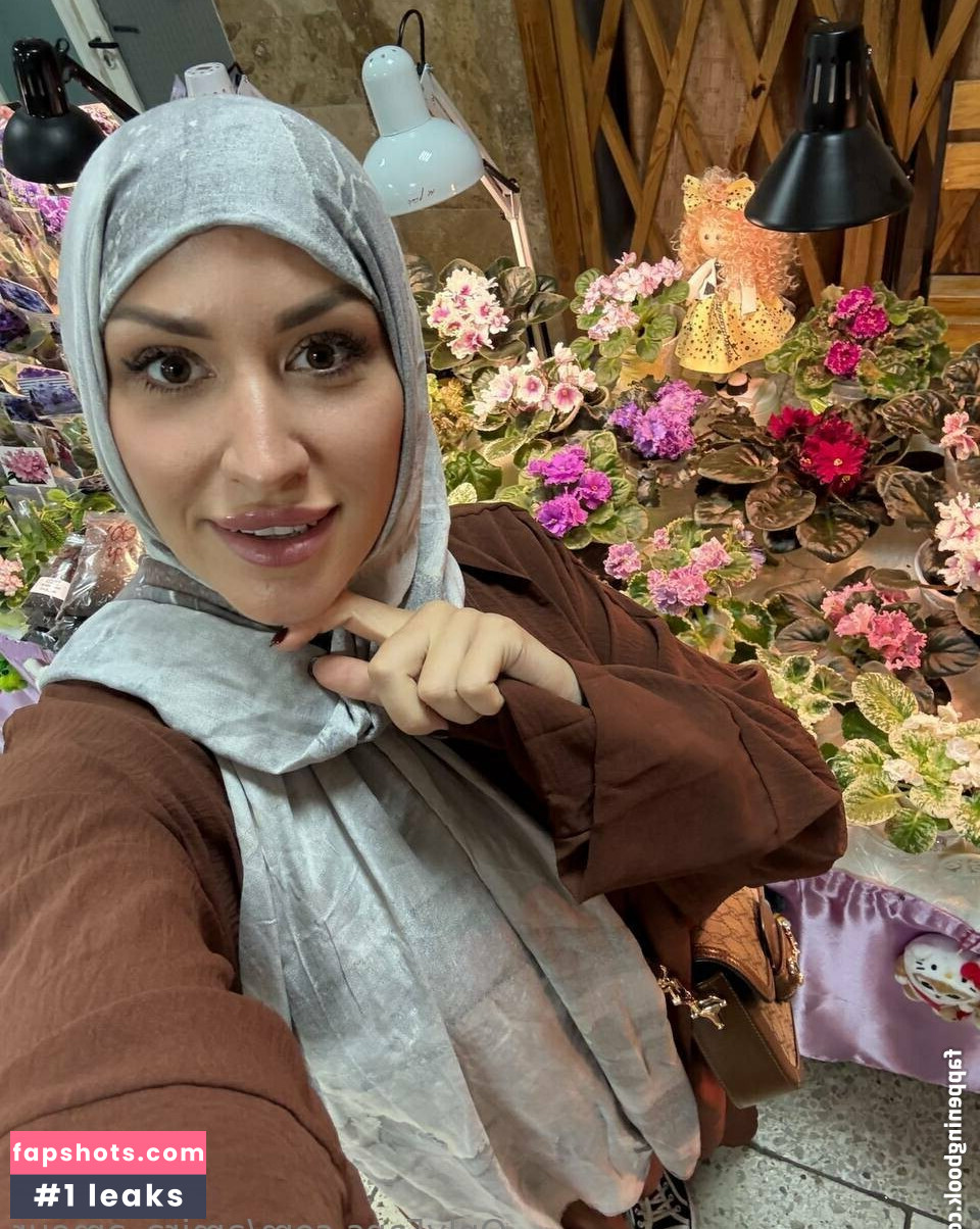 Amira_amour gallery photo #4