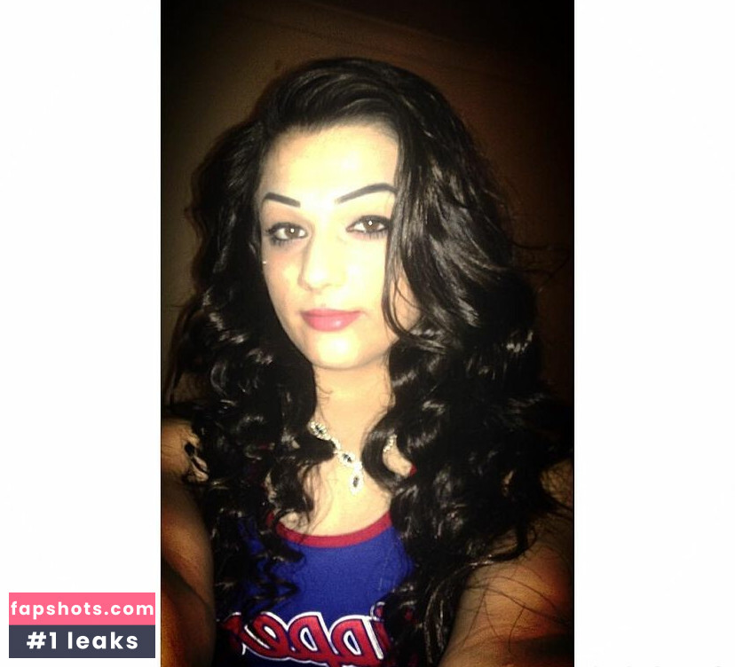 Amira Nadeem gallery photo #15