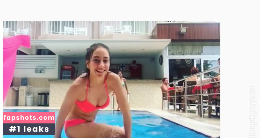 Amira Wirth Nahé úniky fotek pouze od fanoušků #16 - Fapshots