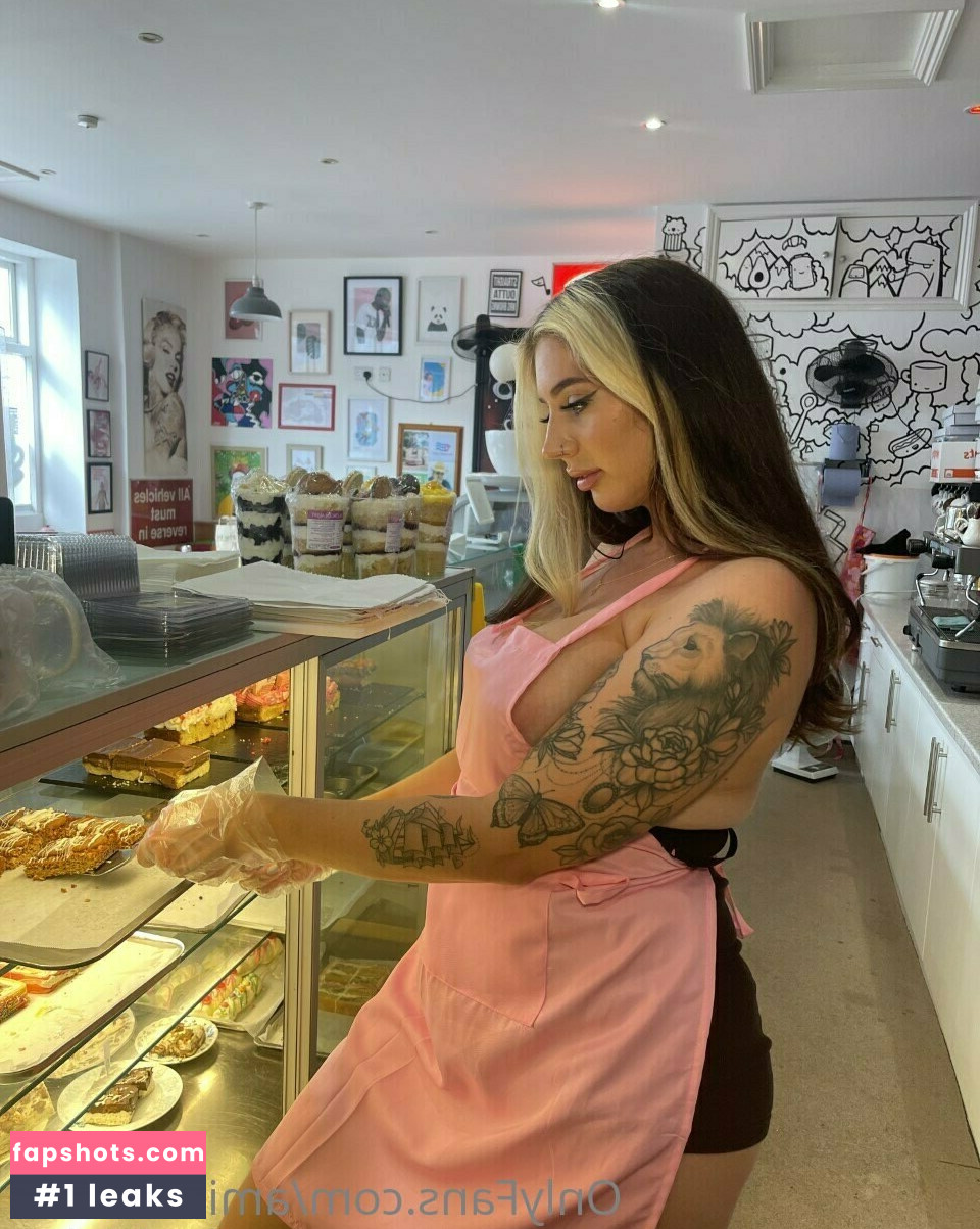 amiraxevans gallery photo #7