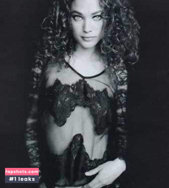 Amit Machtinger gallery photo #6