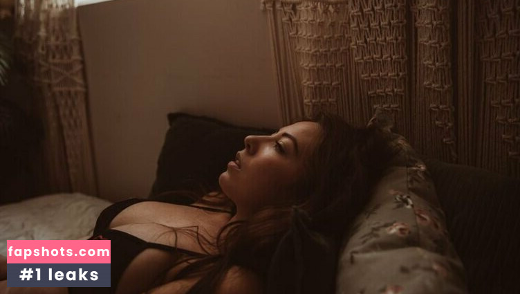 ampxposed nude babe gallery