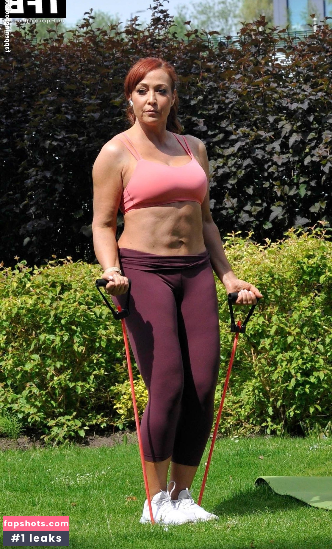 Amy Anzel gallery photo #2