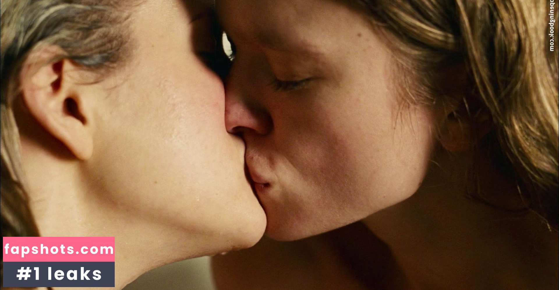 Amy Ferguson gallery photo #14