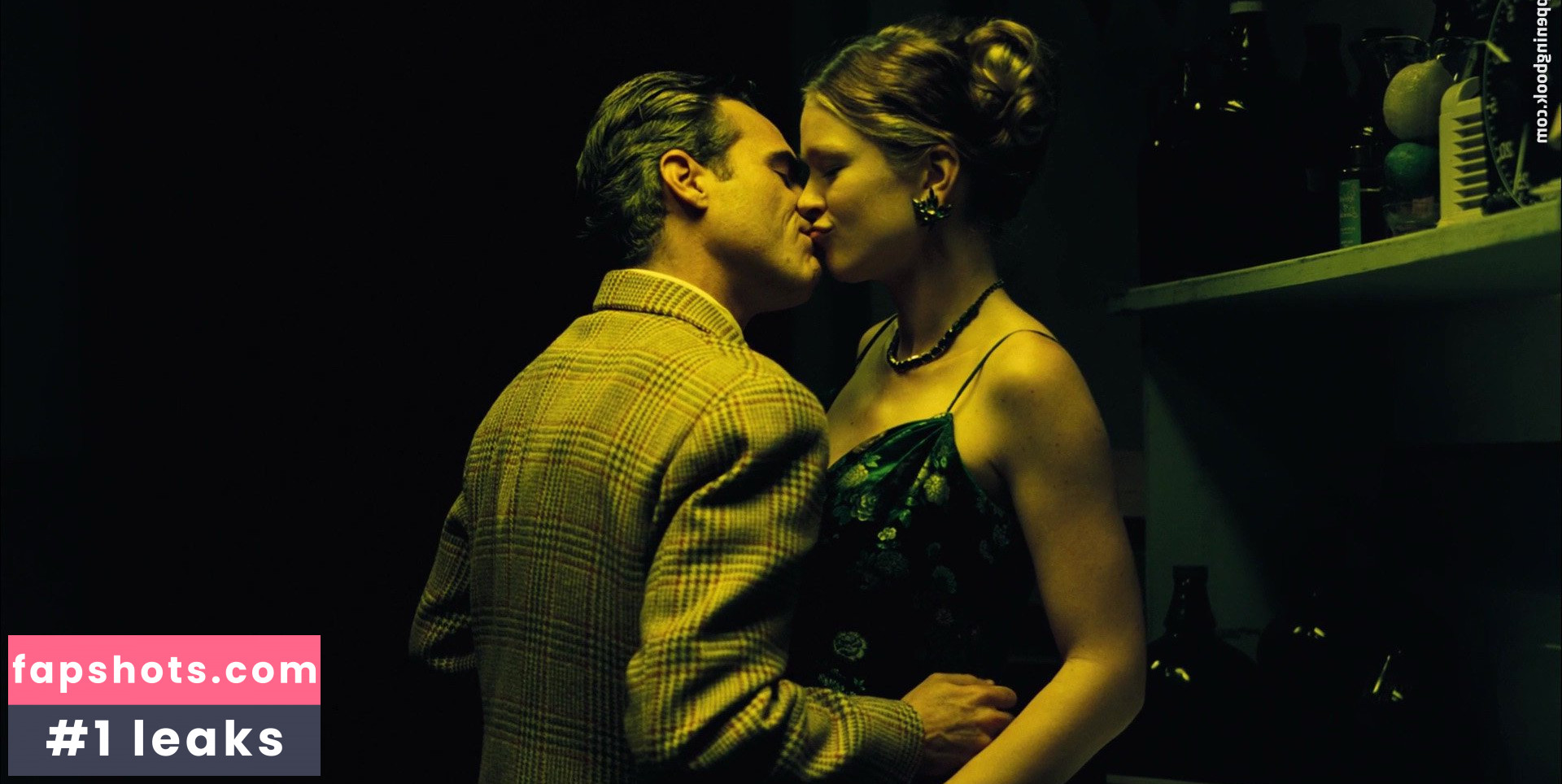 Amy Ferguson gallery photo #4