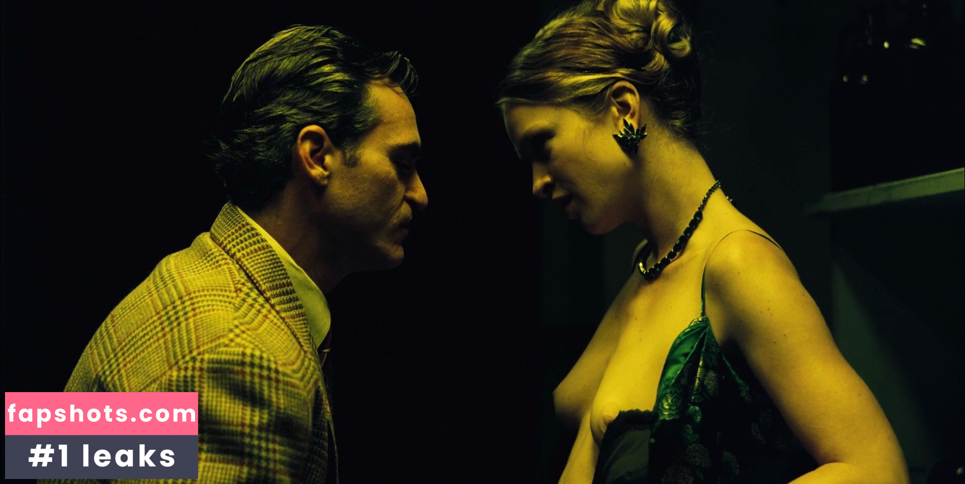 Amy Ferguson gallery photo #7