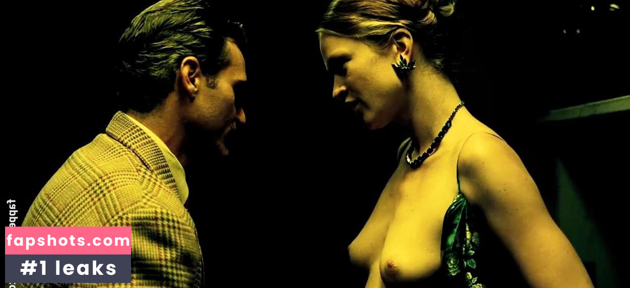 Amy Ferguson gallery photo #10