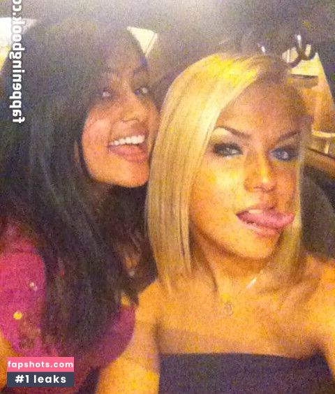 Amy Jackson Filtración Desnuda OnlyFans Foto #30 - Fapshots