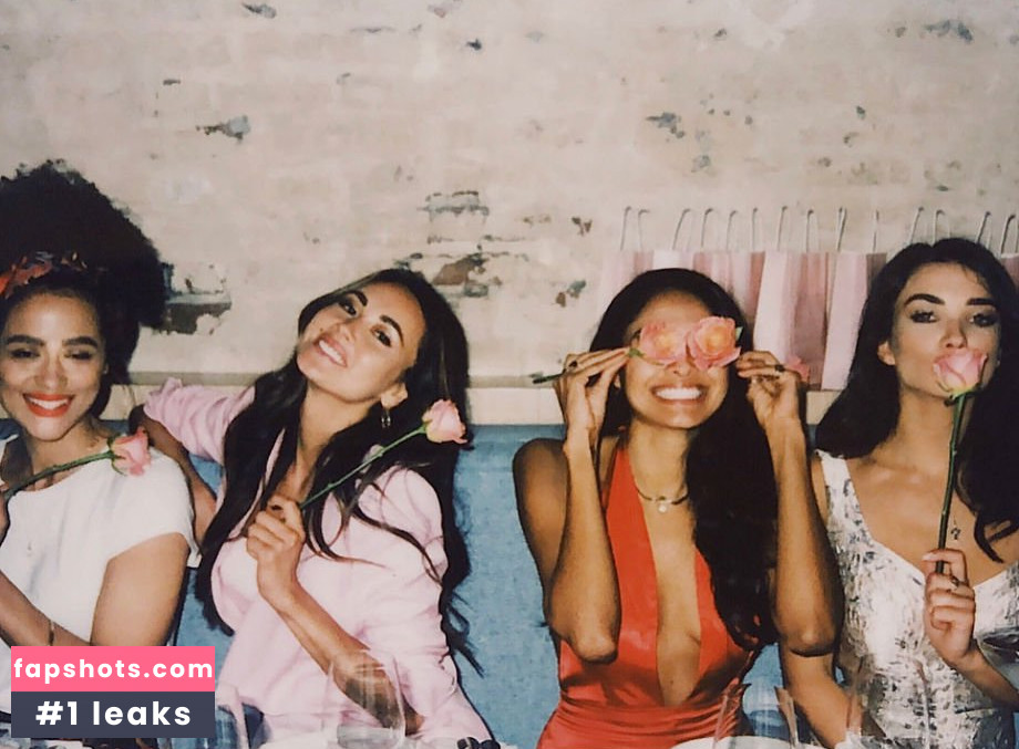 Amy Jackson gallery photo #82